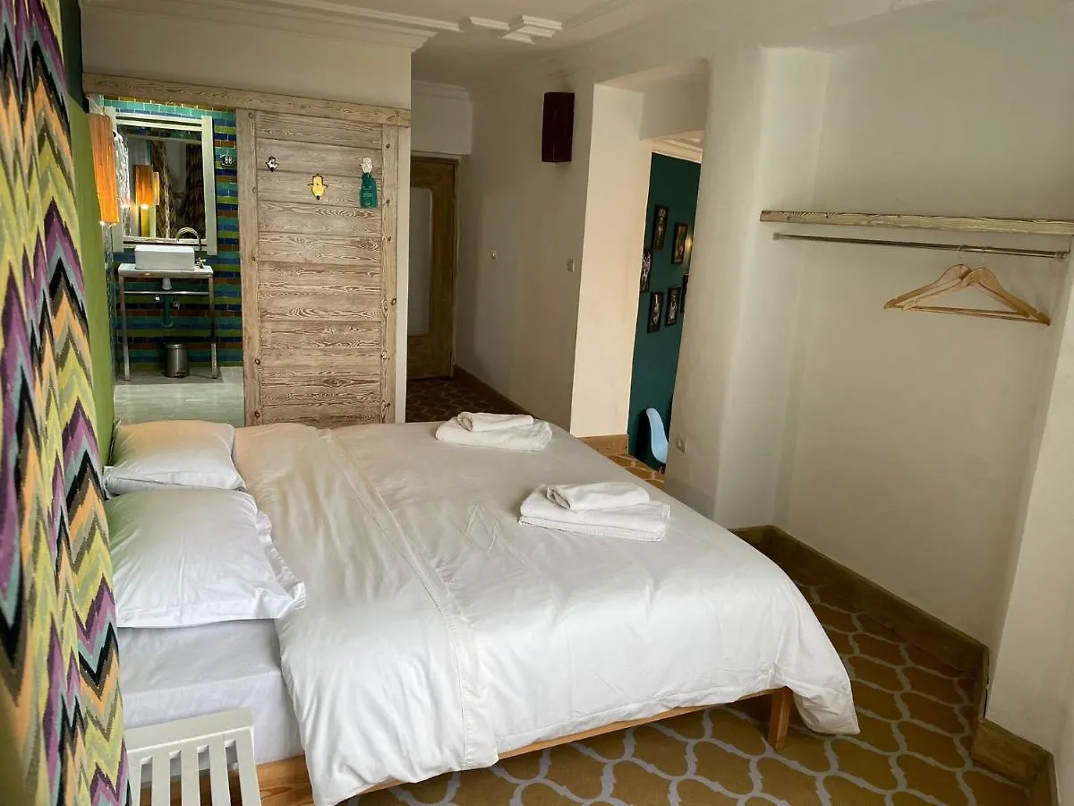 ***  Mama Souiri Hotel Эс-Сувейра Марокко