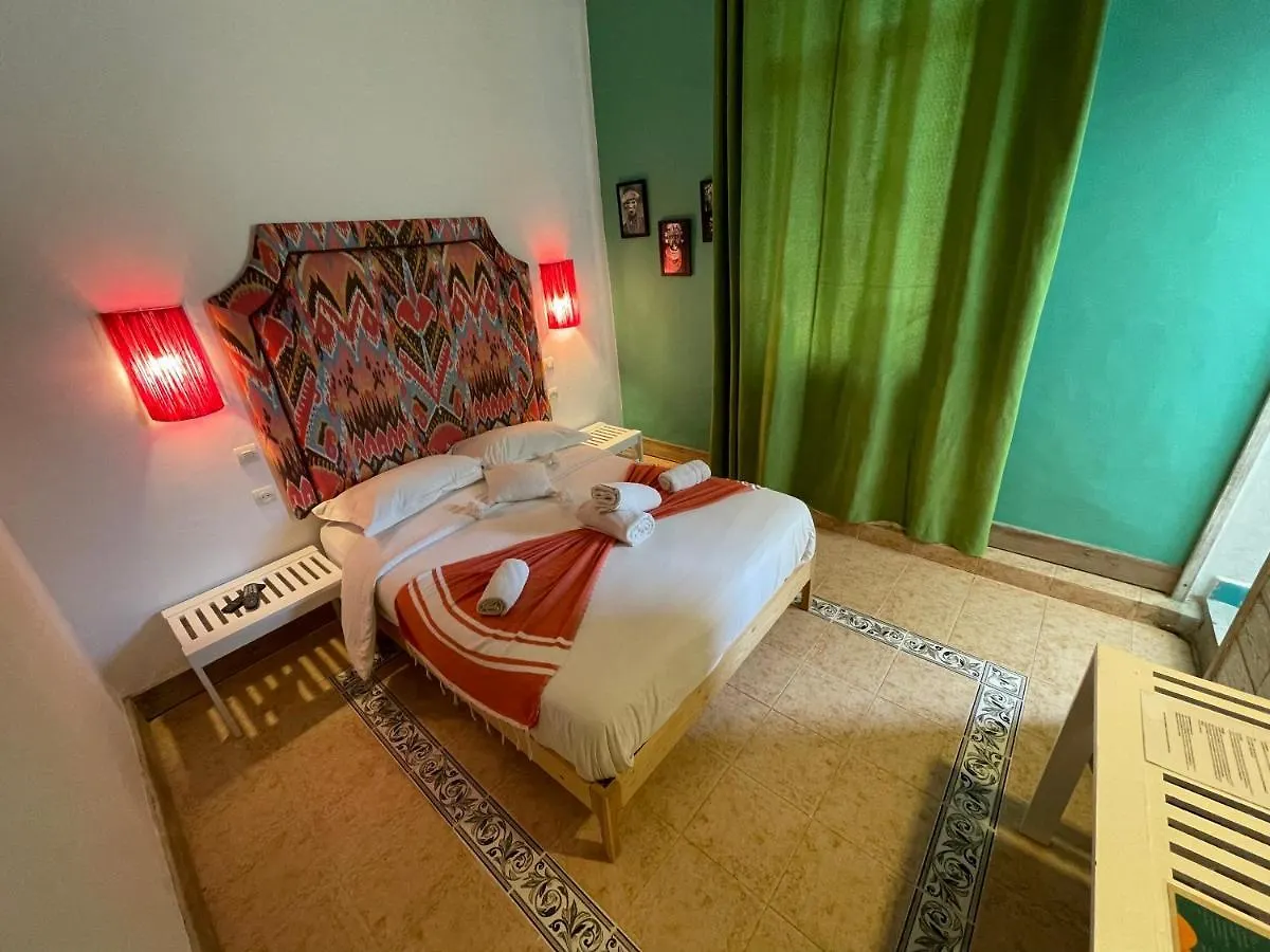 Mama Souiri Hotel Эс-Сувейра 3*,