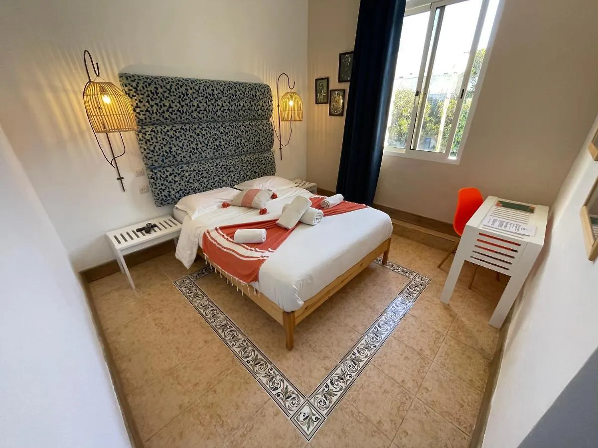 Mama Souiri Hotel Эс-Сувейра